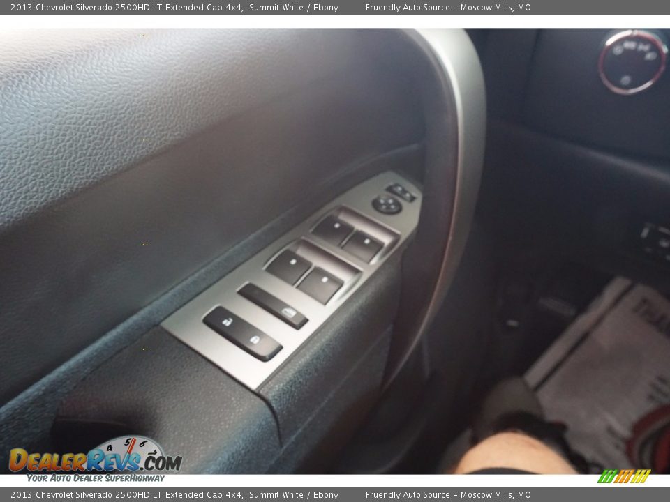 2013 Chevrolet Silverado 2500HD LT Extended Cab 4x4 Summit White / Ebony Photo #9