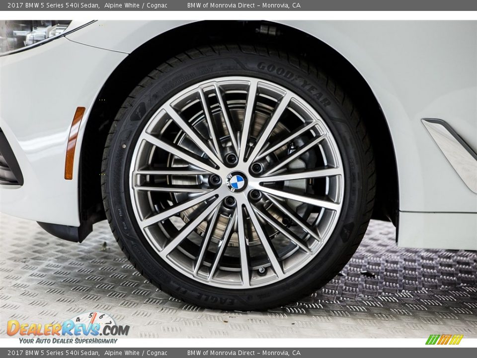 2017 BMW 5 Series 540i Sedan Alpine White / Cognac Photo #9