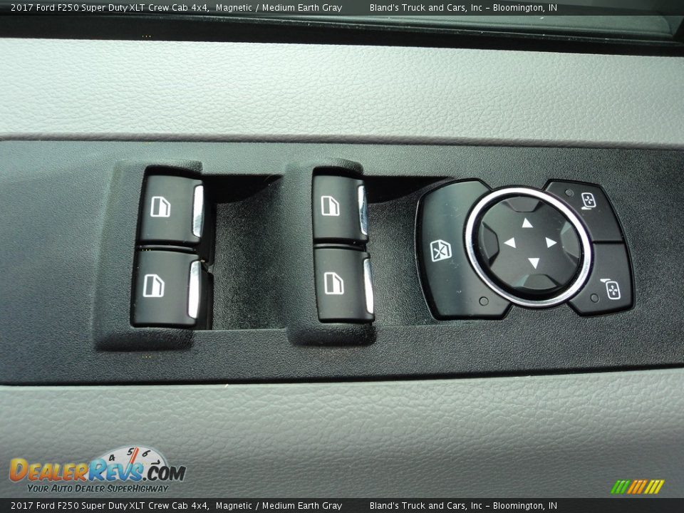 2017 Ford F250 Super Duty XLT Crew Cab 4x4 Magnetic / Medium Earth Gray Photo #10