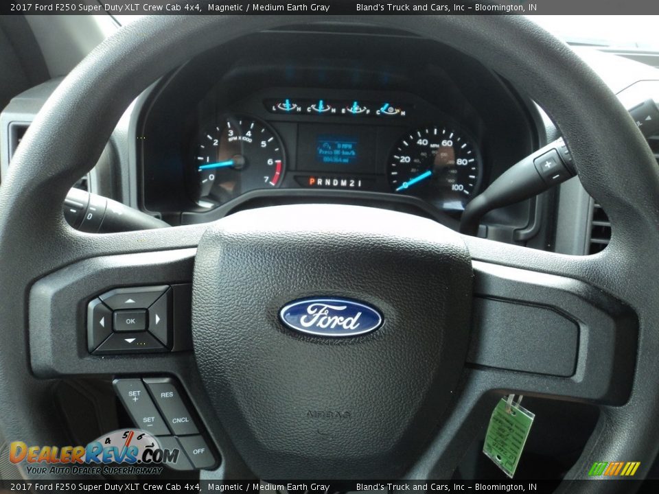 2017 Ford F250 Super Duty XLT Crew Cab 4x4 Magnetic / Medium Earth Gray Photo #13
