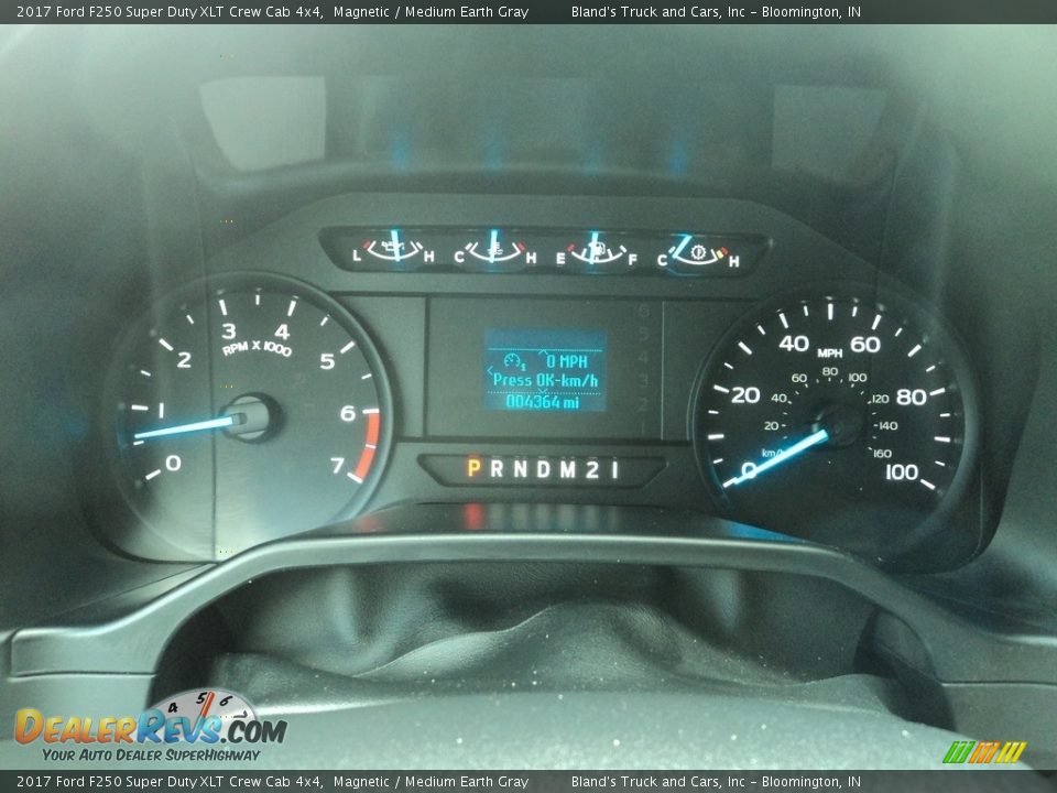 2017 Ford F250 Super Duty XLT Crew Cab 4x4 Magnetic / Medium Earth Gray Photo #14