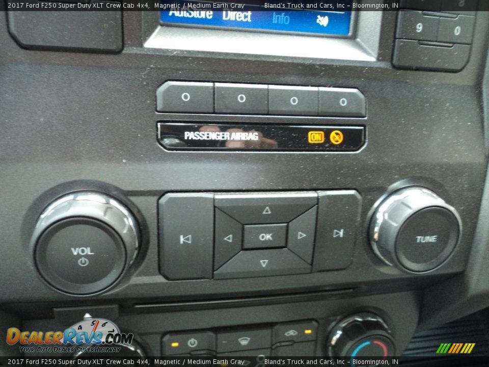 2017 Ford F250 Super Duty XLT Crew Cab 4x4 Magnetic / Medium Earth Gray Photo #22