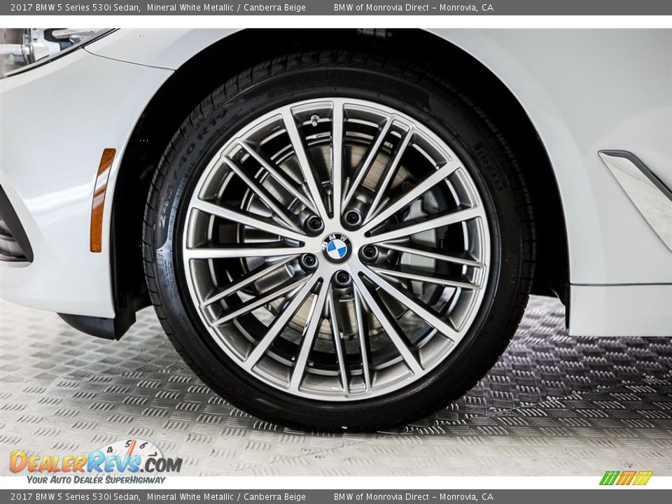 2017 BMW 5 Series 530i Sedan Mineral White Metallic / Canberra Beige Photo #9