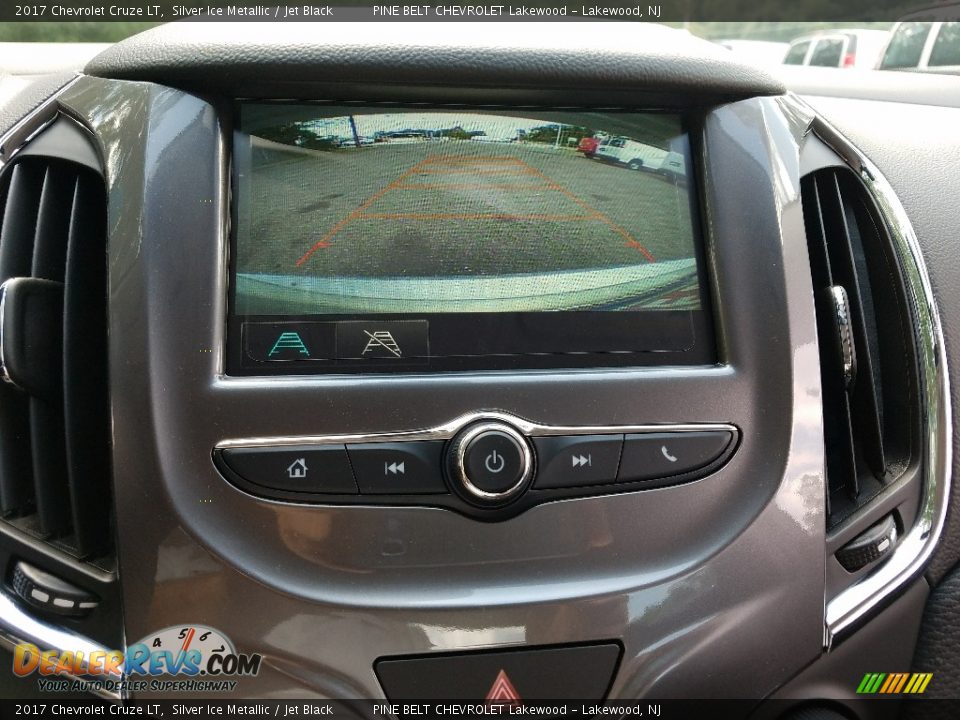 2017 Chevrolet Cruze LT Silver Ice Metallic / Jet Black Photo #10