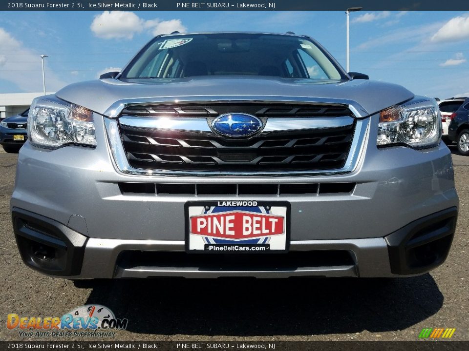 2018 Subaru Forester 2.5i Ice Silver Metallic / Black Photo #2