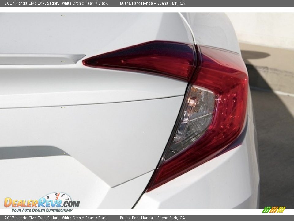 2017 Honda Civic EX-L Sedan White Orchid Pearl / Black Photo #4
