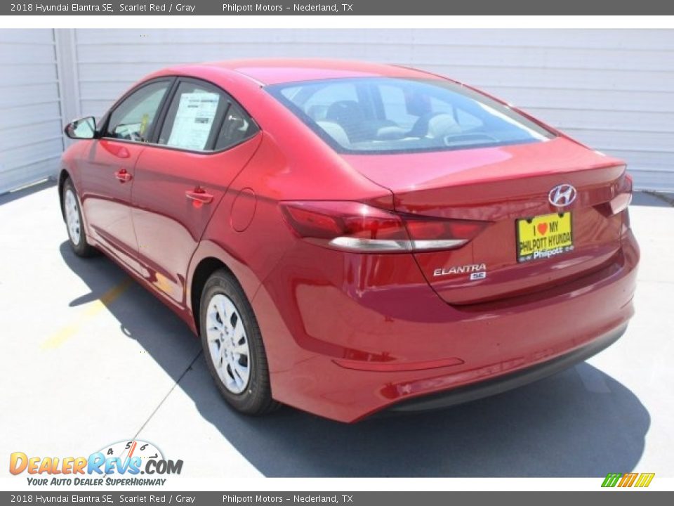 2018 Hyundai Elantra SE Scarlet Red / Gray Photo #5