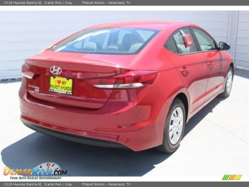 2018 Hyundai Elantra SE Scarlet Red / Gray Photo #7