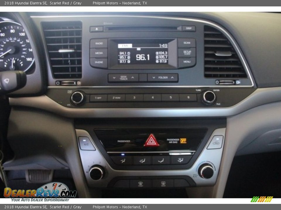 2018 Hyundai Elantra SE Scarlet Red / Gray Photo #12