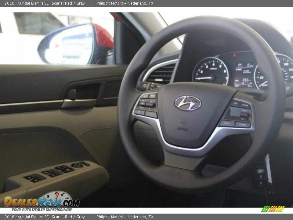 2018 Hyundai Elantra SE Scarlet Red / Gray Photo #20