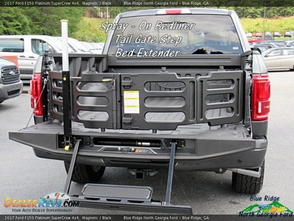 2017 Ford F150 Platinum SuperCrew 4x4 Magnetic / Black Photo #14