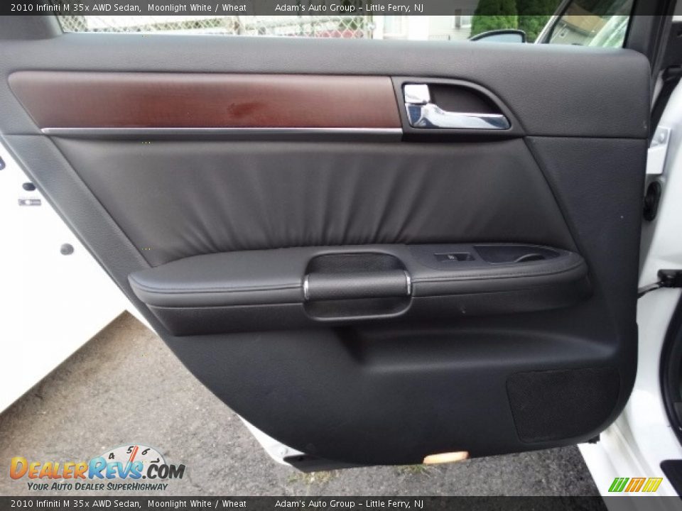 2010 Infiniti M 35x AWD Sedan Moonlight White / Wheat Photo #10