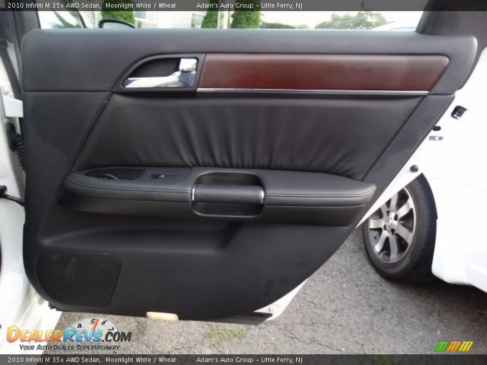 2010 Infiniti M 35x AWD Sedan Moonlight White / Wheat Photo #11