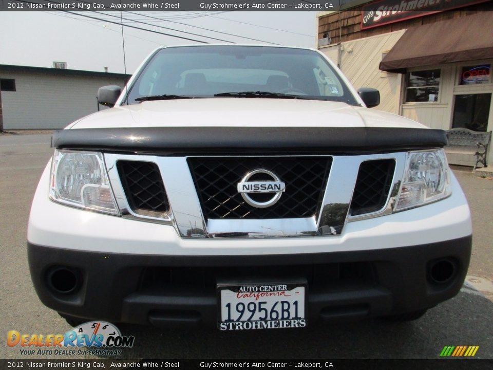 2012 Nissan Frontier S King Cab Avalanche White / Steel Photo #2