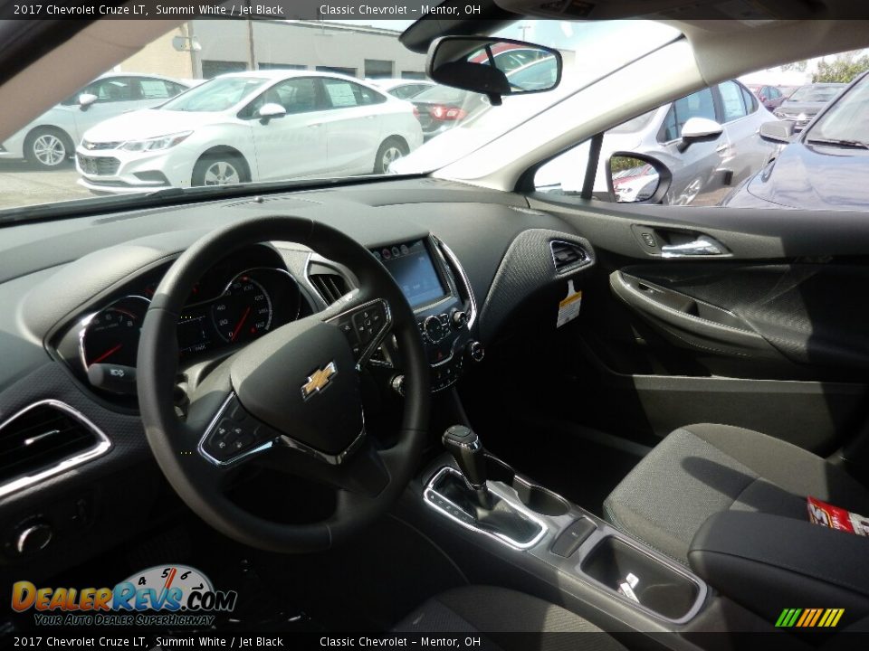 2017 Chevrolet Cruze LT Summit White / Jet Black Photo #7