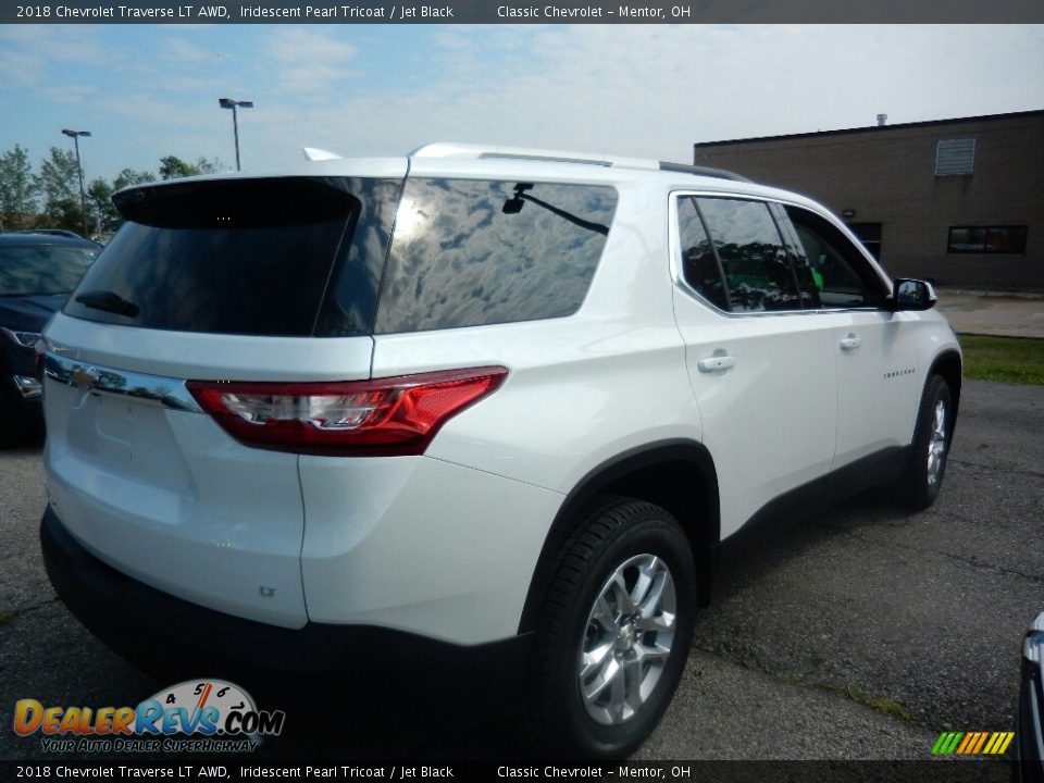 2018 Chevrolet Traverse LT AWD Iridescent Pearl Tricoat / Jet Black Photo #4
