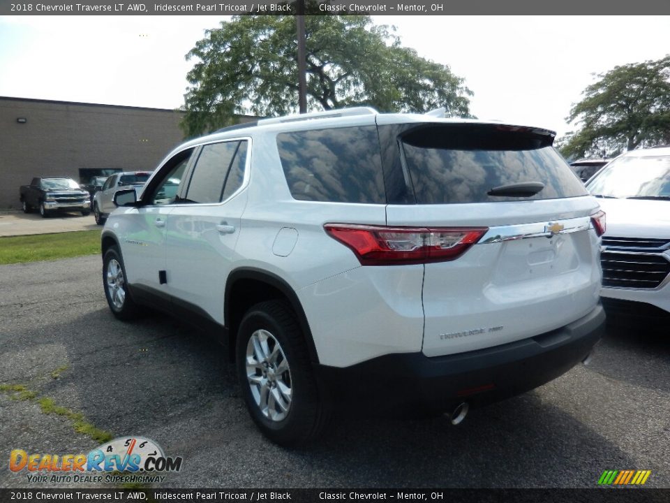 2018 Chevrolet Traverse LT AWD Iridescent Pearl Tricoat / Jet Black Photo #5