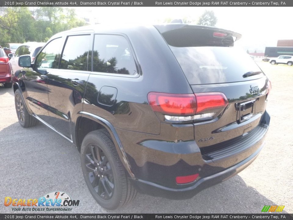 2018 Jeep Grand Cherokee Altitude 4x4 Diamond Black Crystal Pearl / Black Photo #3