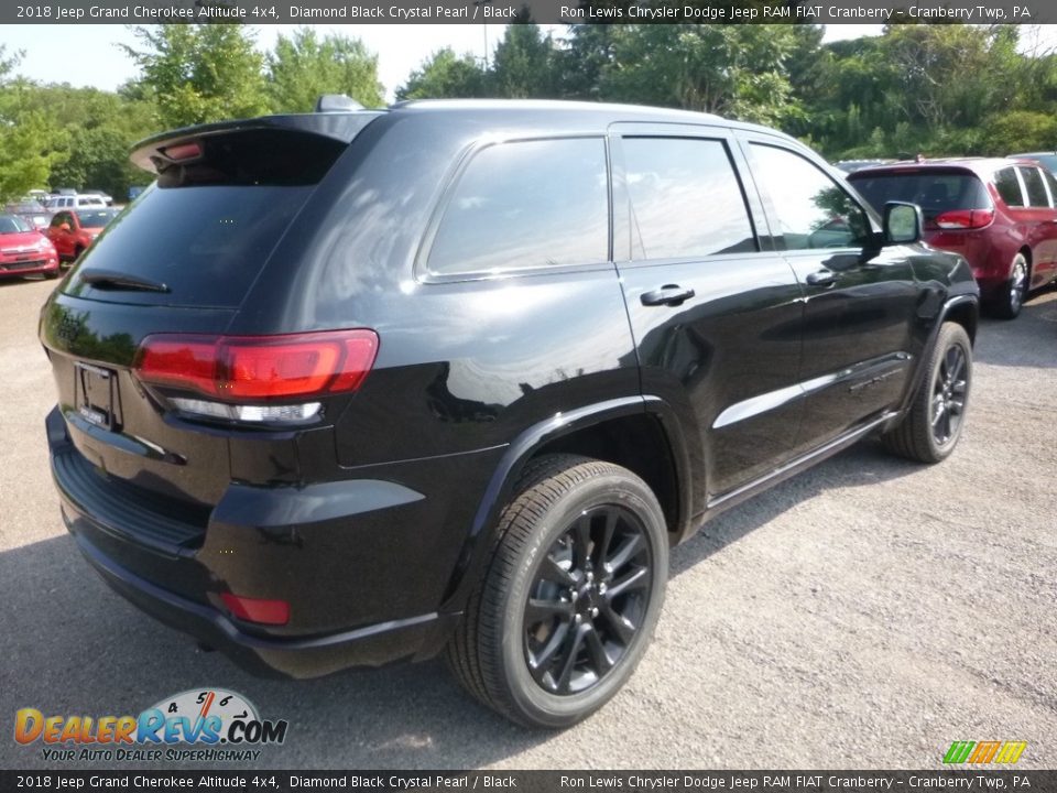 2018 Jeep Grand Cherokee Altitude 4x4 Diamond Black Crystal Pearl / Black Photo #5