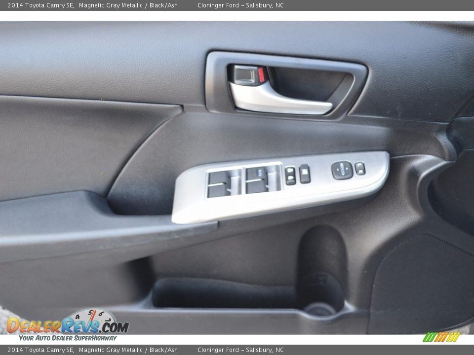 2014 Toyota Camry SE Magnetic Gray Metallic / Black/Ash Photo #8