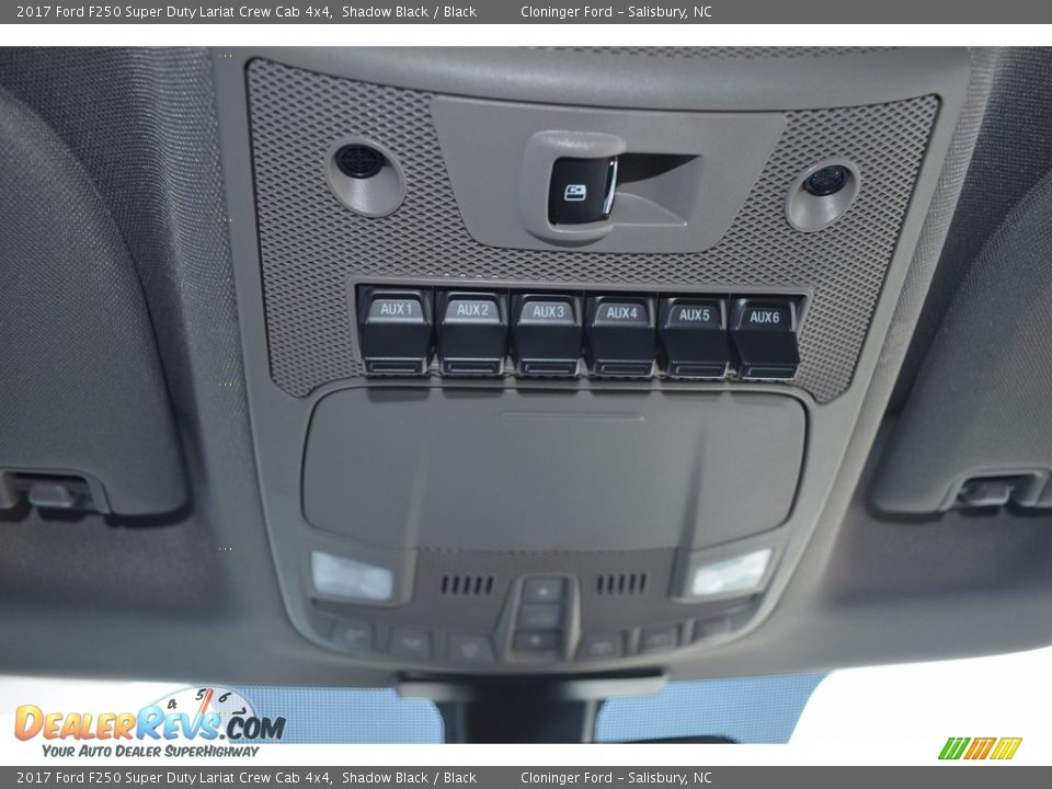 2017 Ford F250 Super Duty Lariat Crew Cab 4x4 Shadow Black / Black Photo #18