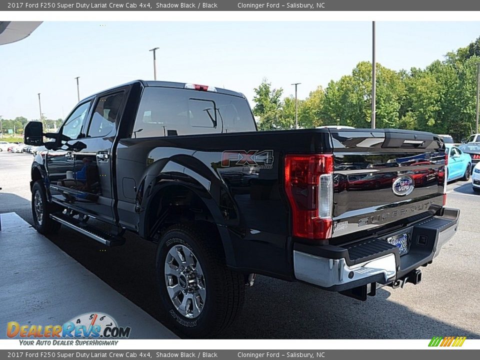 2017 Ford F250 Super Duty Lariat Crew Cab 4x4 Shadow Black / Black Photo #23