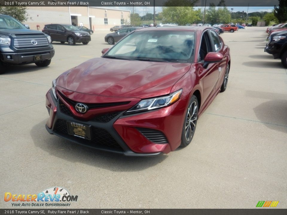 2018 Toyota Camry SE Ruby Flare Pearl / Black Photo #1