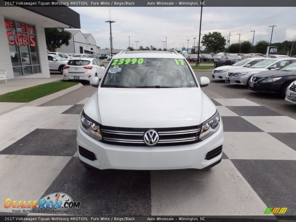 2017 Volkswagen Tiguan Wolfsburg 4MOTION Pure White / Beige/Black Photo #2