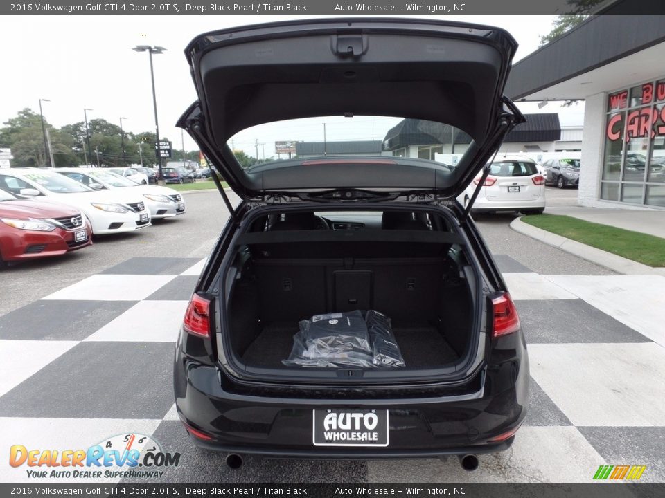 2016 Volkswagen Golf GTI 4 Door 2.0T S Deep Black Pearl / Titan Black Photo #5