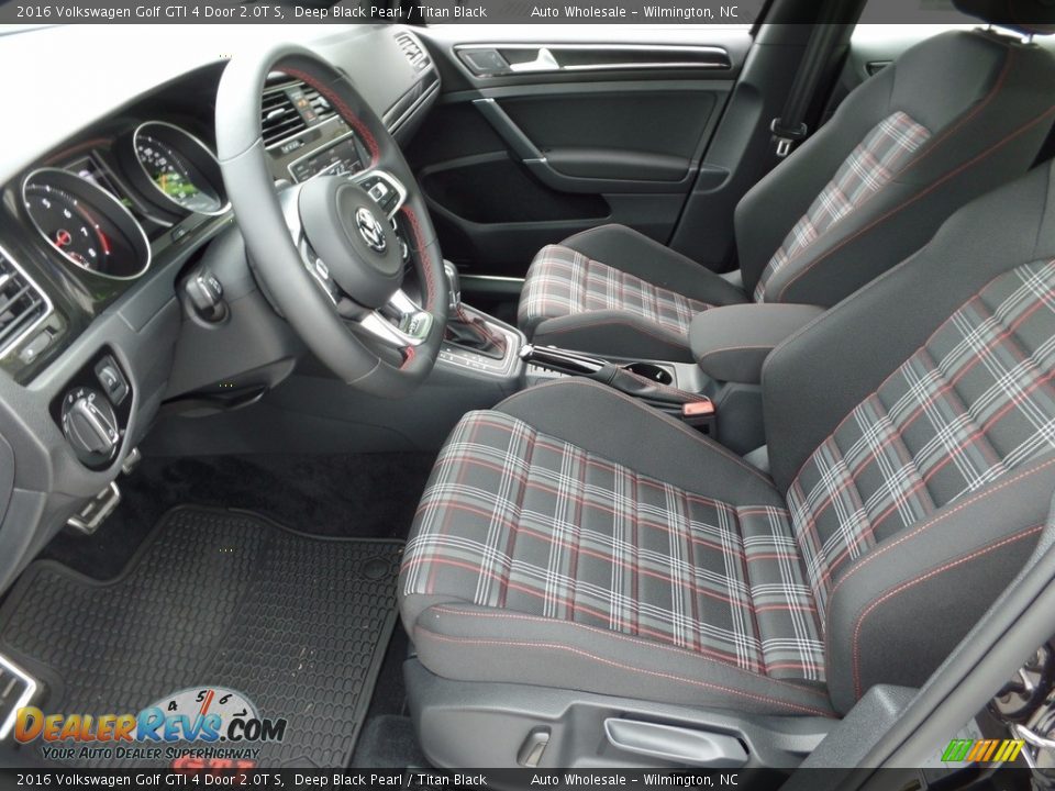 2016 Volkswagen Golf GTI 4 Door 2.0T S Deep Black Pearl / Titan Black Photo #11