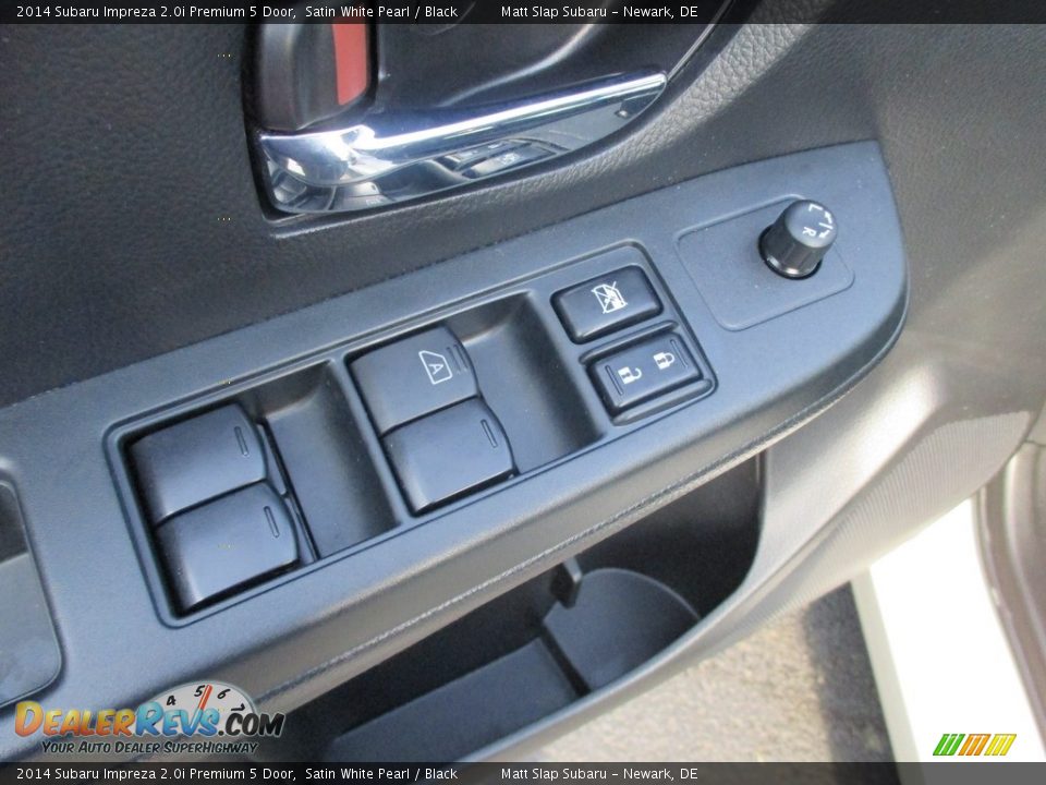 2014 Subaru Impreza 2.0i Premium 5 Door Satin White Pearl / Black Photo #15