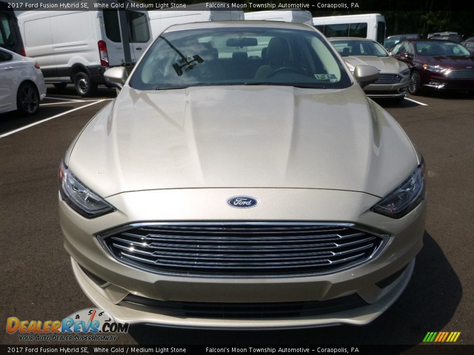2017 Ford Fusion Hybrid SE White Gold / Medium Light Stone Photo #4
