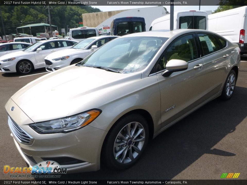 2017 Ford Fusion Hybrid SE White Gold / Medium Light Stone Photo #5