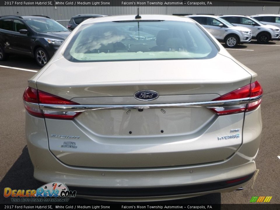 2017 Ford Fusion Hybrid SE White Gold / Medium Light Stone Photo #6