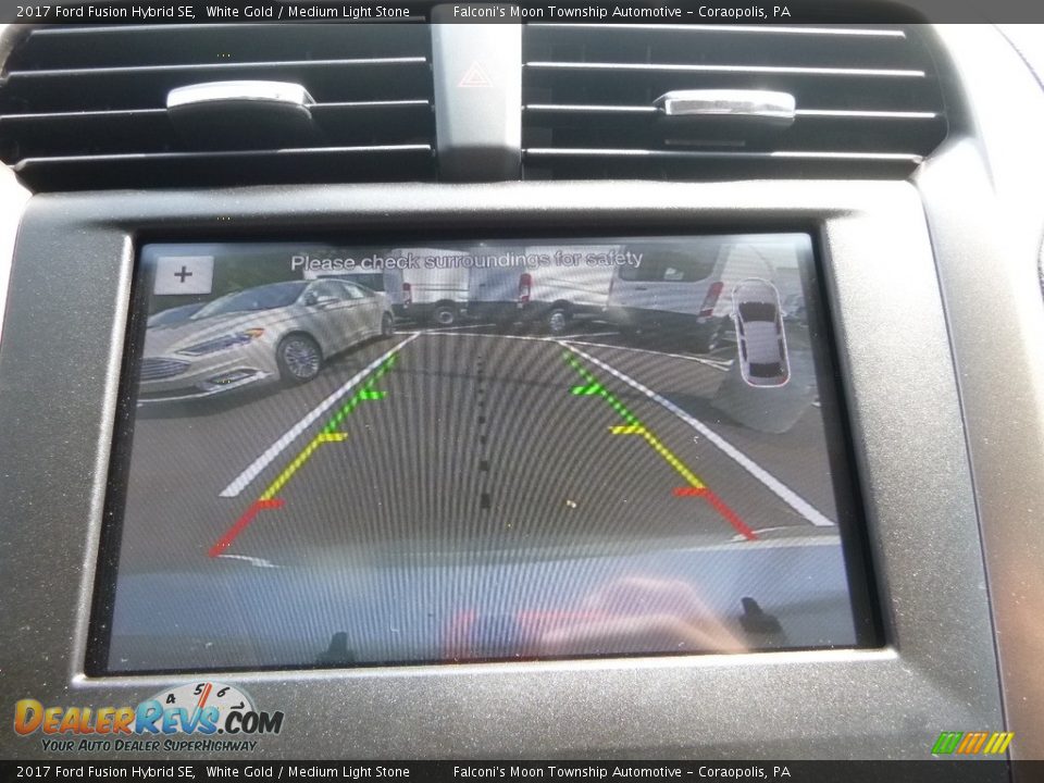 2017 Ford Fusion Hybrid SE White Gold / Medium Light Stone Photo #15