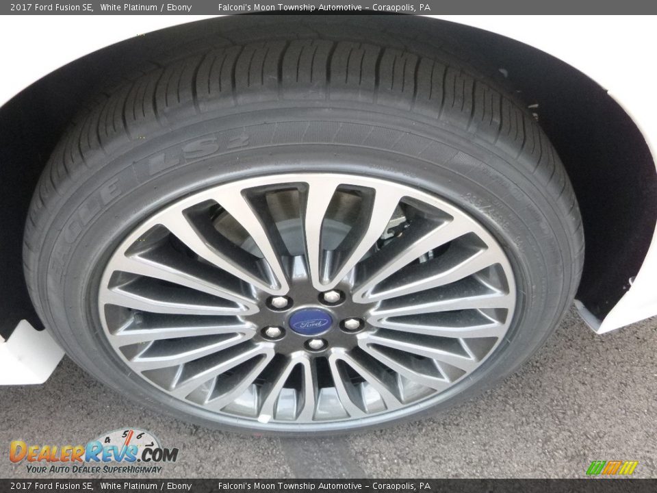 2017 Ford Fusion SE White Platinum / Ebony Photo #7