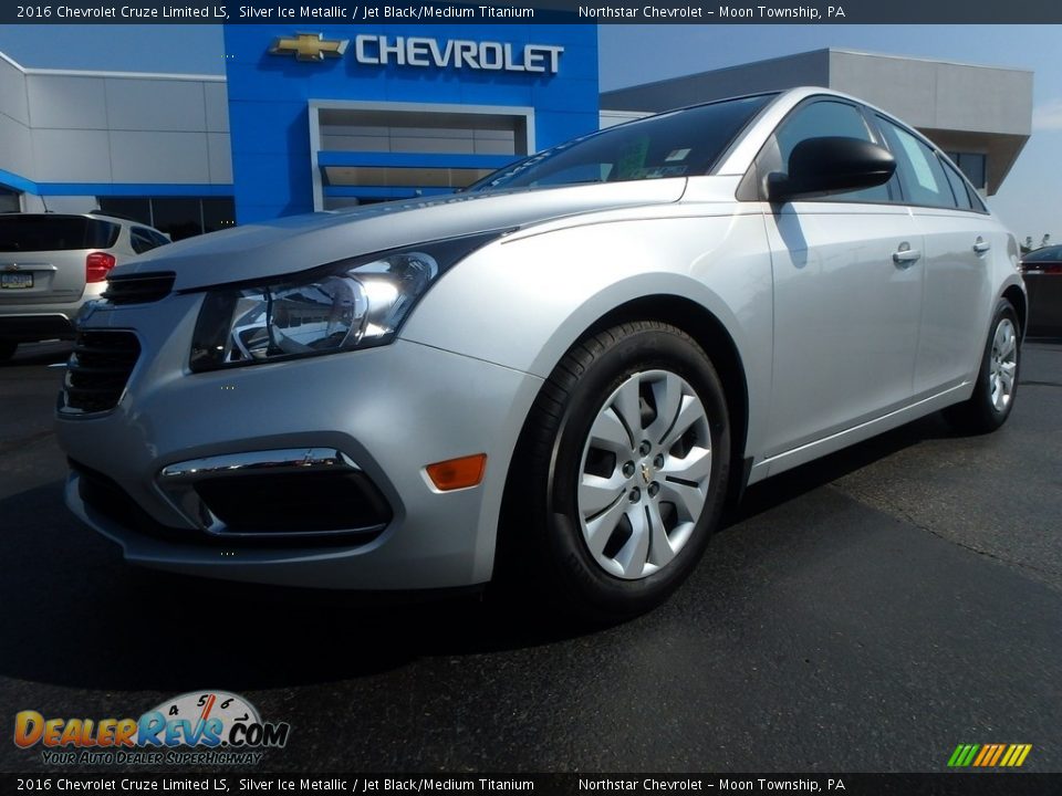 2016 Chevrolet Cruze Limited LS Silver Ice Metallic / Jet Black/Medium Titanium Photo #2