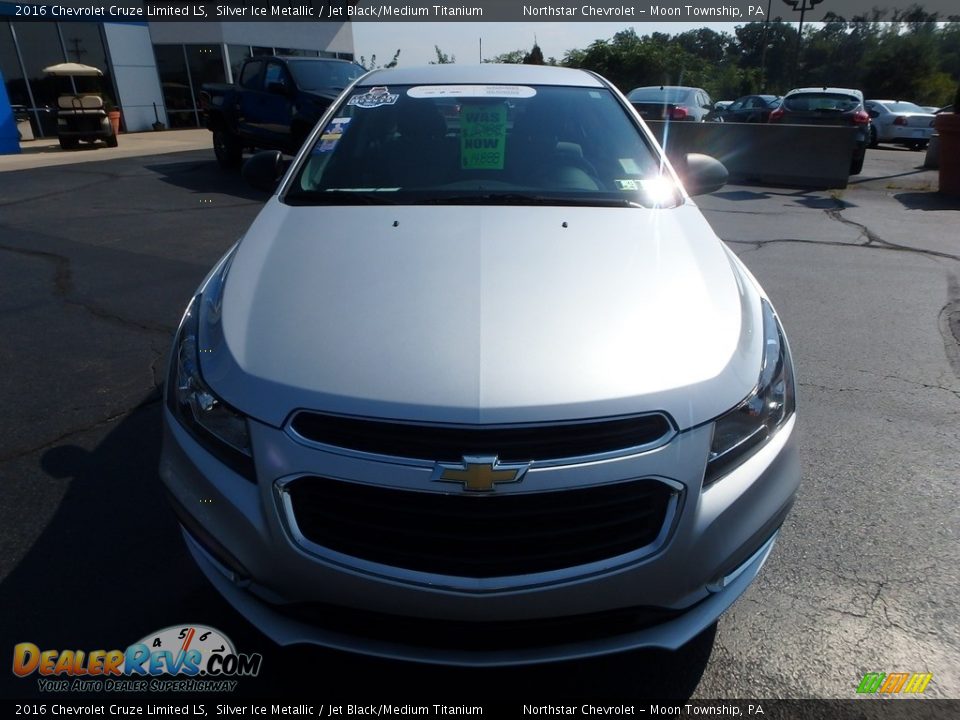 2016 Chevrolet Cruze Limited LS Silver Ice Metallic / Jet Black/Medium Titanium Photo #13