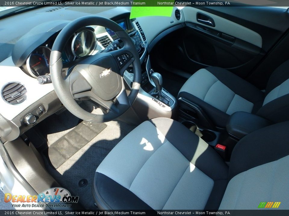 2016 Chevrolet Cruze Limited LS Silver Ice Metallic / Jet Black/Medium Titanium Photo #25