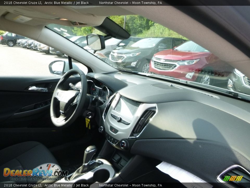 2018 Chevrolet Cruze LS Arctic Blue Metallic / Jet Black Photo #11