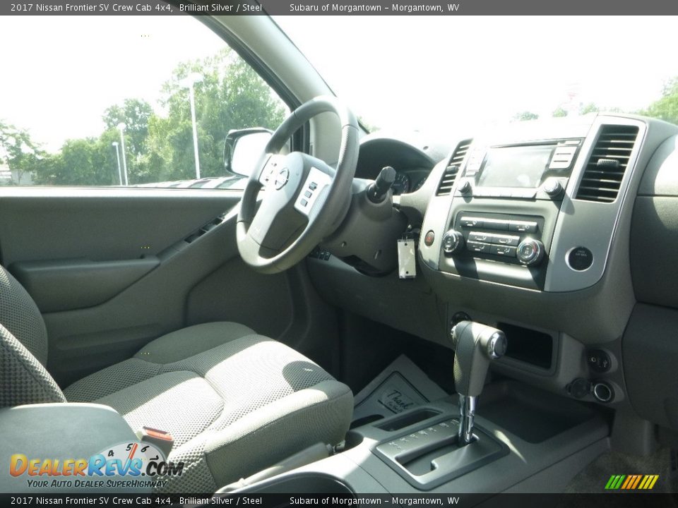 2017 Nissan Frontier SV Crew Cab 4x4 Brilliant Silver / Steel Photo #4