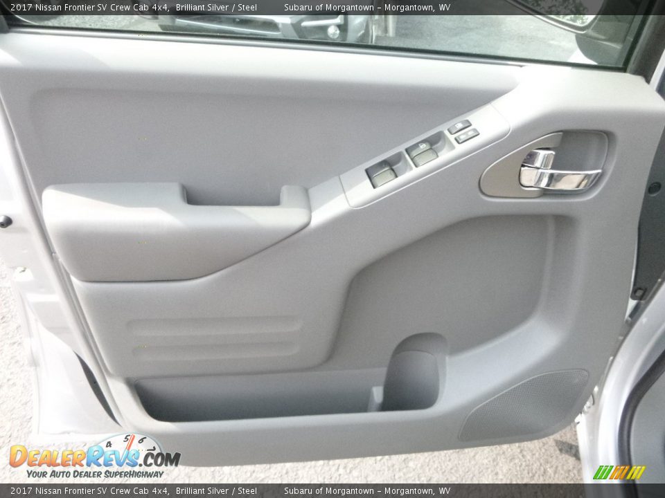 2017 Nissan Frontier SV Crew Cab 4x4 Brilliant Silver / Steel Photo #14