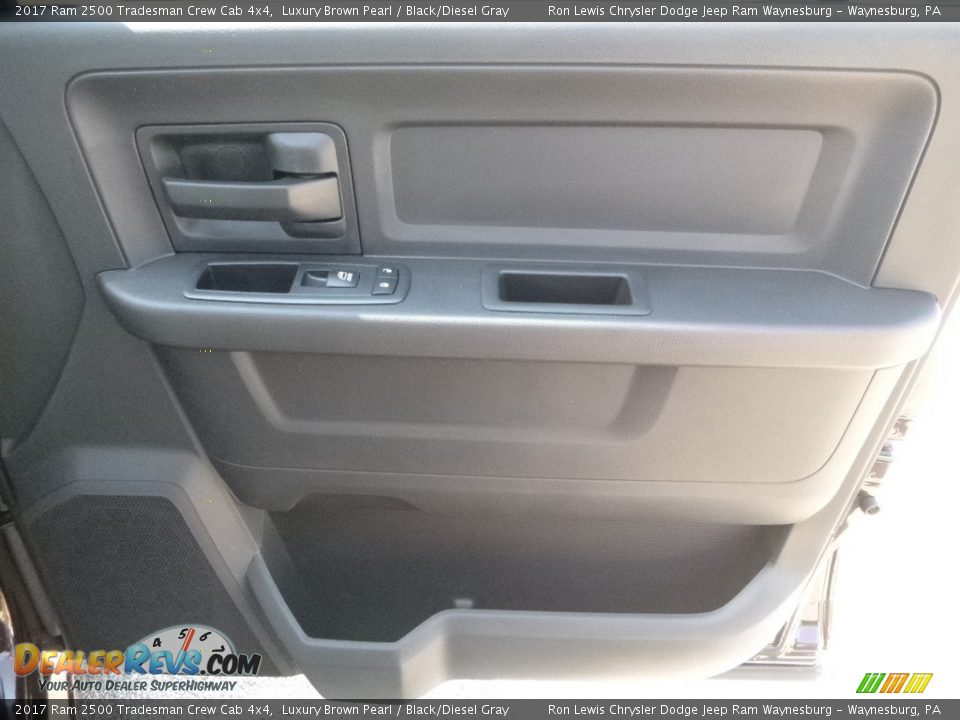 2017 Ram 2500 Tradesman Crew Cab 4x4 Luxury Brown Pearl / Black/Diesel Gray Photo #12