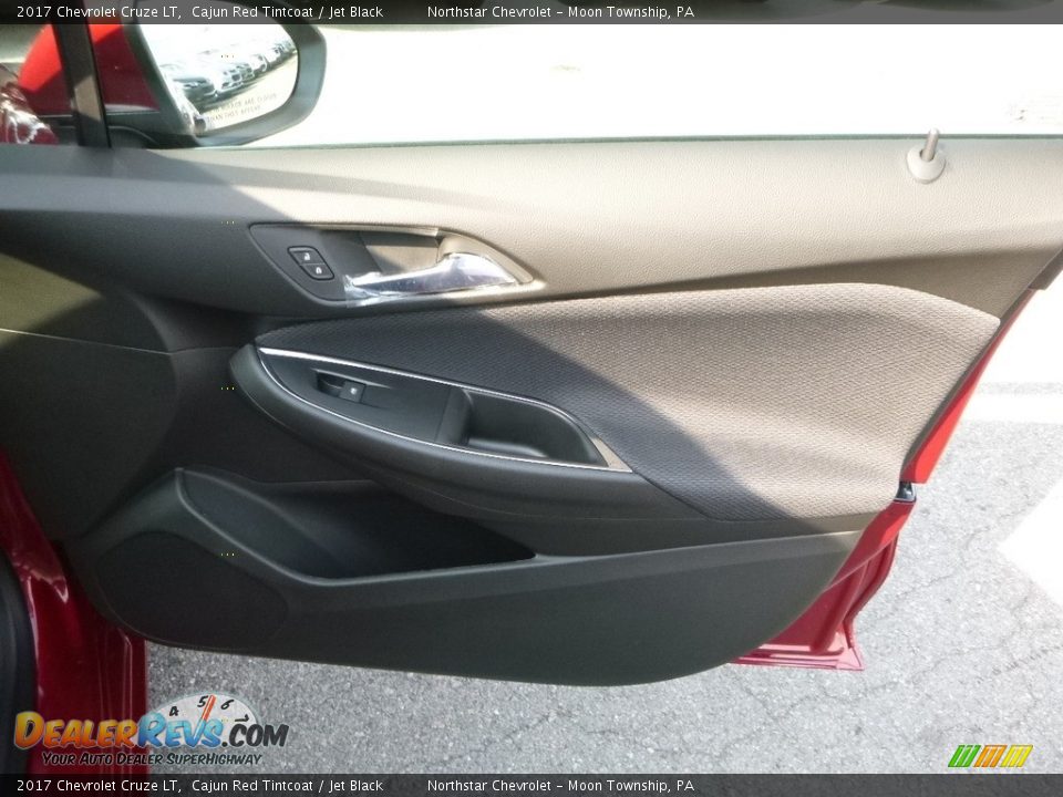 2017 Chevrolet Cruze LT Cajun Red Tintcoat / Jet Black Photo #12