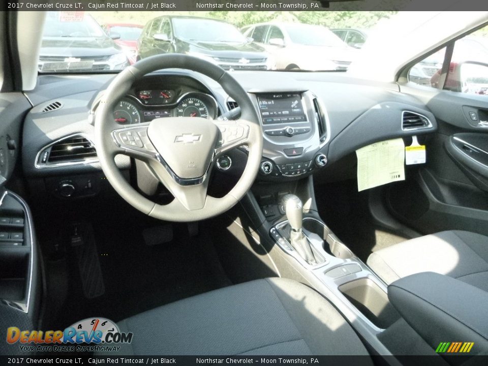 2017 Chevrolet Cruze LT Cajun Red Tintcoat / Jet Black Photo #14
