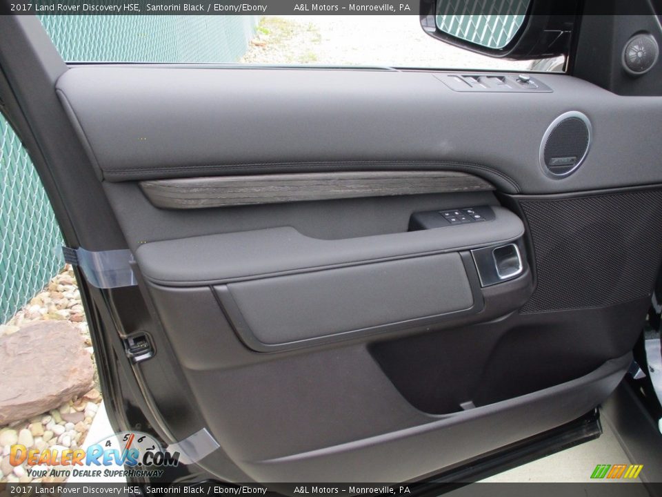 2017 Land Rover Discovery HSE Santorini Black / Ebony/Ebony Photo #9