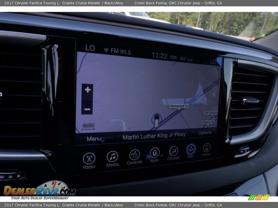 2017 Chrysler Pacifica Touring L Granite Crystal Metallic / Black/Alloy Photo #23