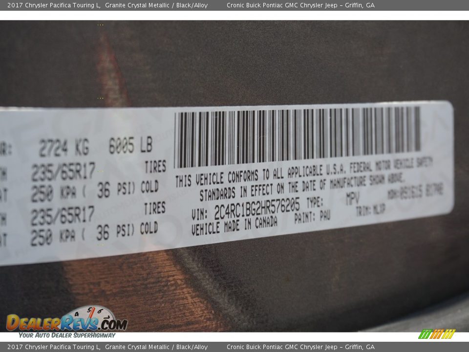 2017 Chrysler Pacifica Touring L Granite Crystal Metallic / Black/Alloy Photo #27