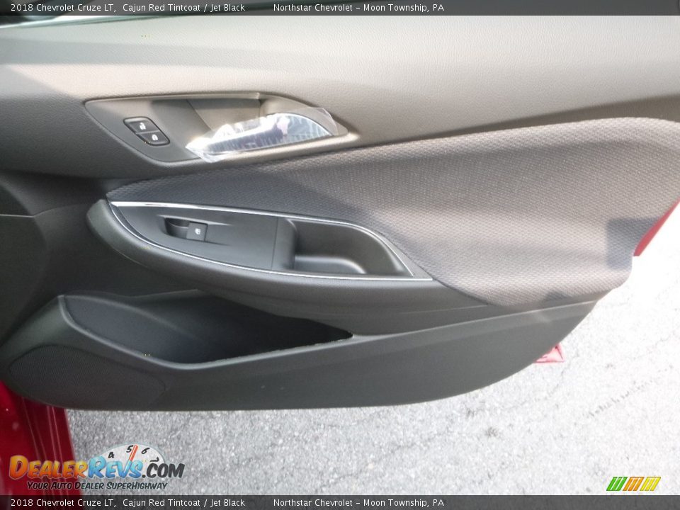 2018 Chevrolet Cruze LT Cajun Red Tintcoat / Jet Black Photo #12