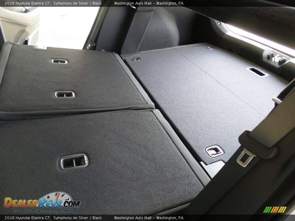 2018 Hyundai Elantra GT Symphony Air Silver / Black Photo #13